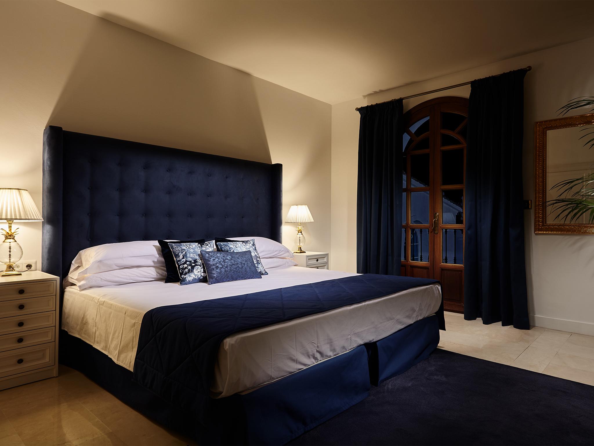 Hotel The Touch Puerto Banus Marbella Exterior photo
