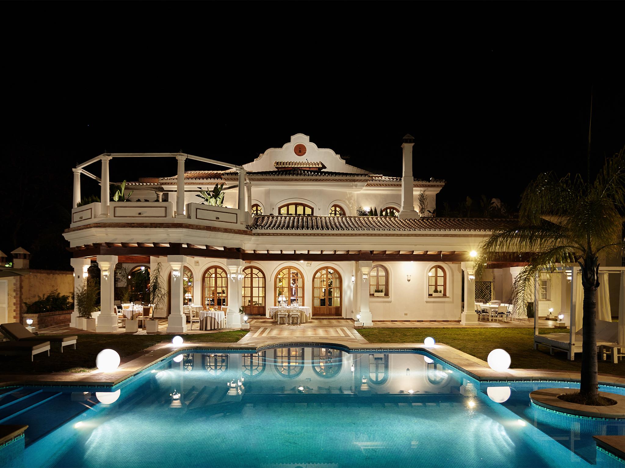 Hotel The Touch Puerto Banus Marbella Exterior photo
