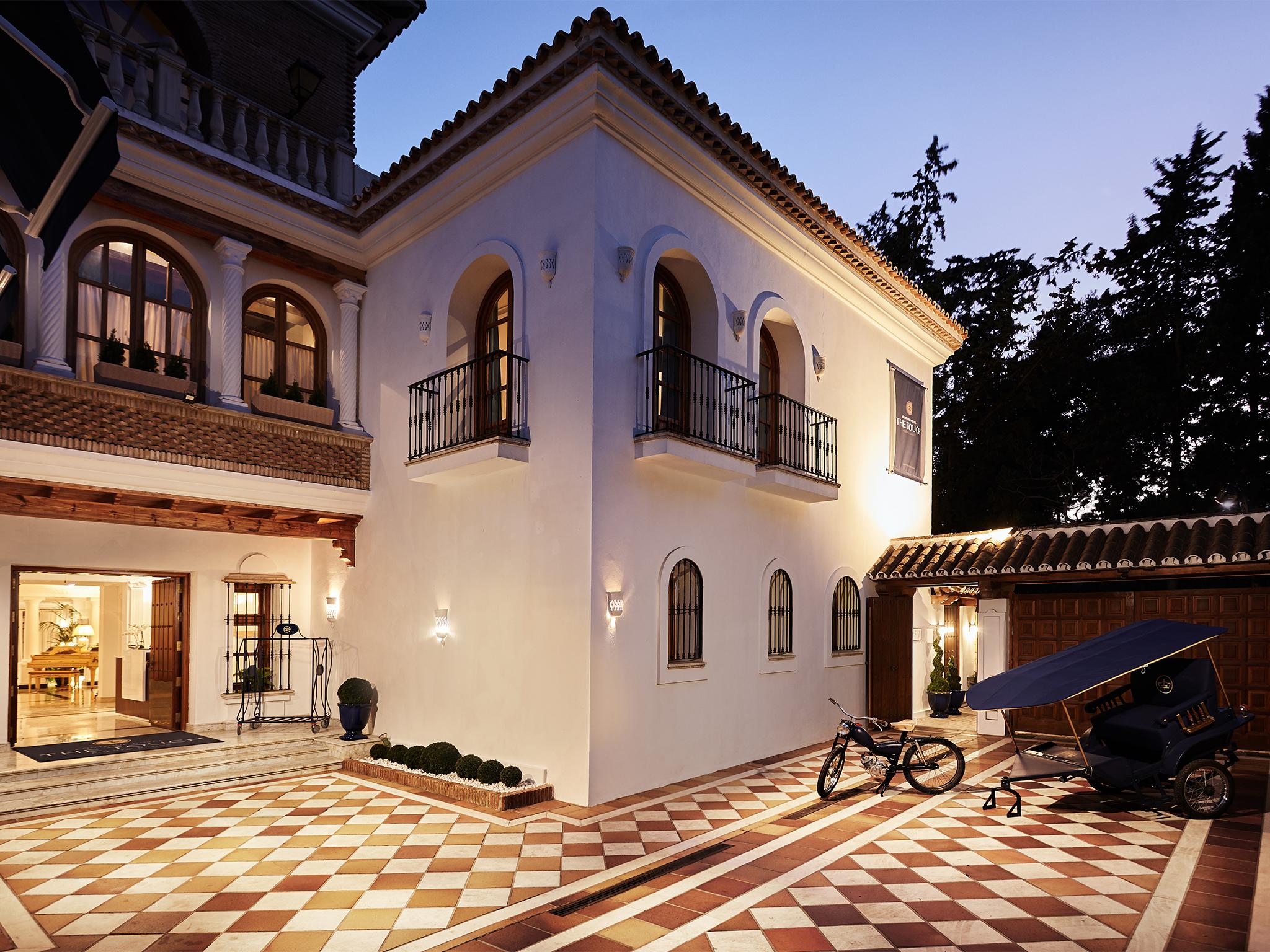 Hotel The Touch Puerto Banus Marbella Exterior photo