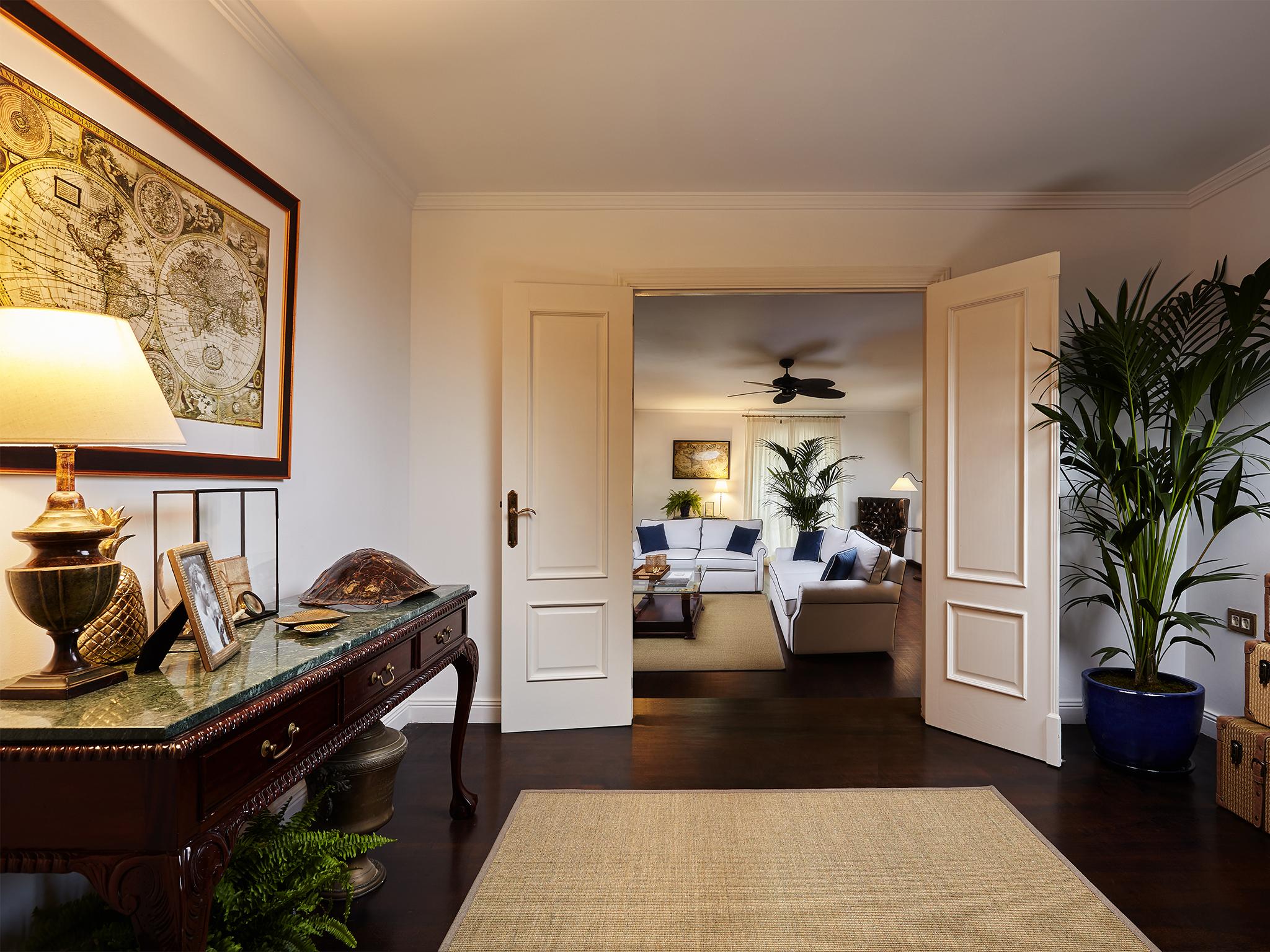 Hotel The Touch Puerto Banus Marbella Exterior photo